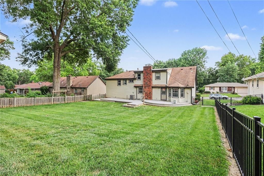 419 Gordon Drive — photo 29
