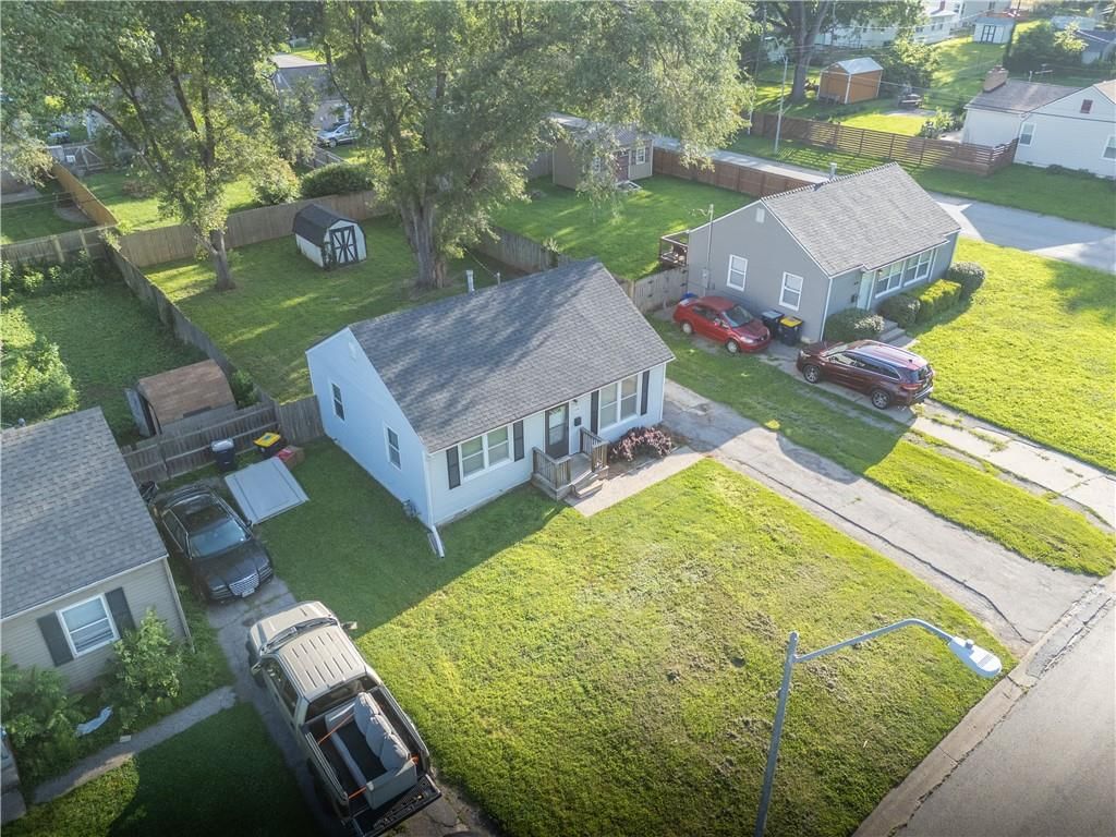 3530 NE 53rd Street — photo 29