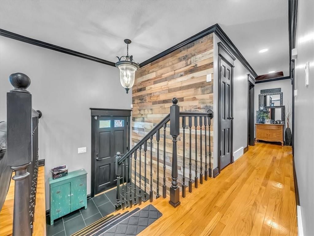 1257 E Walnut Street — photo 4