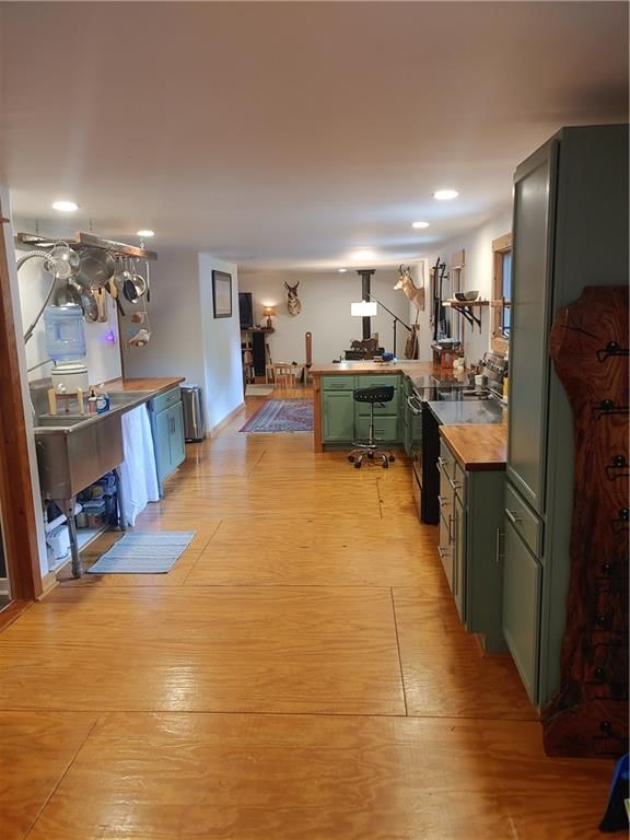 9794 GLENWOOD Drive — photo 12