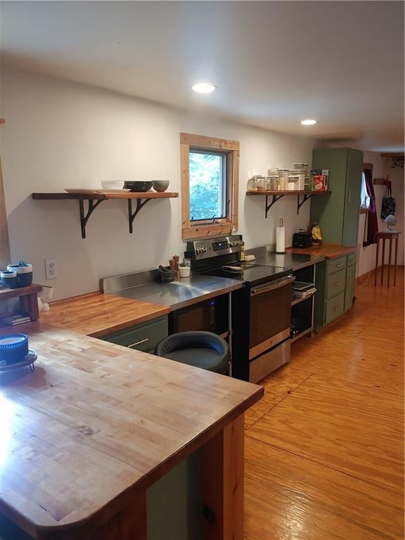 9794 GLENWOOD Drive — photo 14