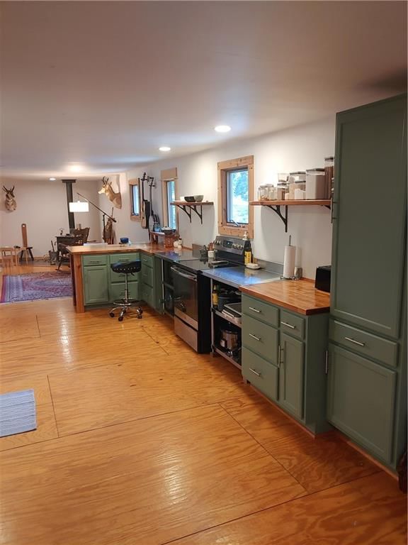 9794 GLENWOOD Drive — photo 17