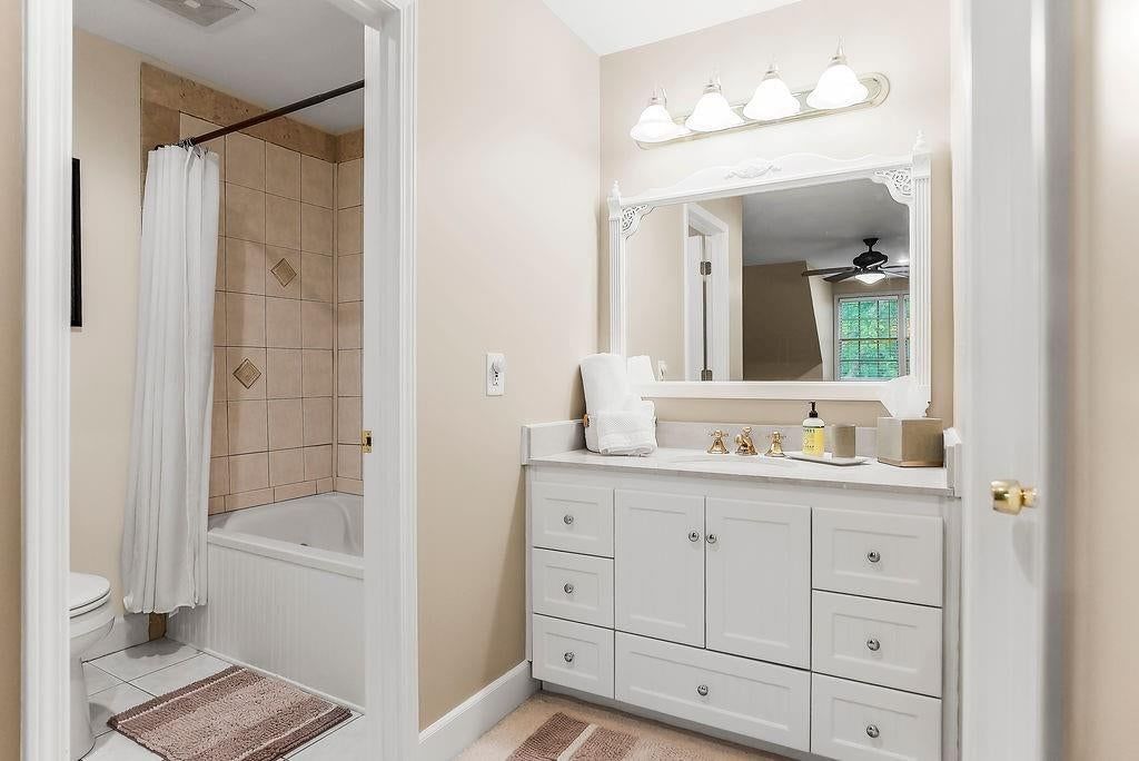 6215 ARAPAHOE Street — photo 47