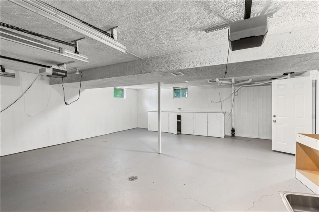 403 Kingsley Avenue — photo 30