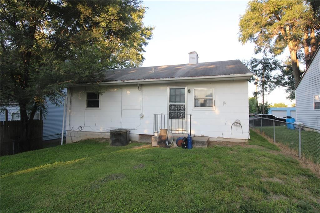 406 Eulich Street — photo 21