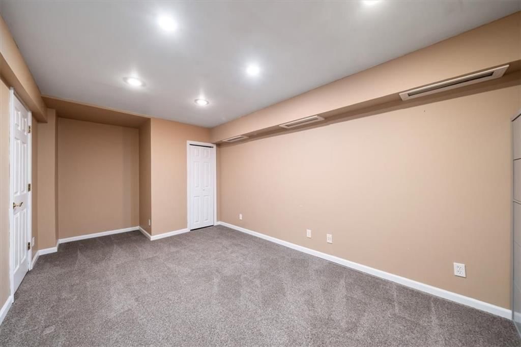 11208 W 117th Street — photo 29