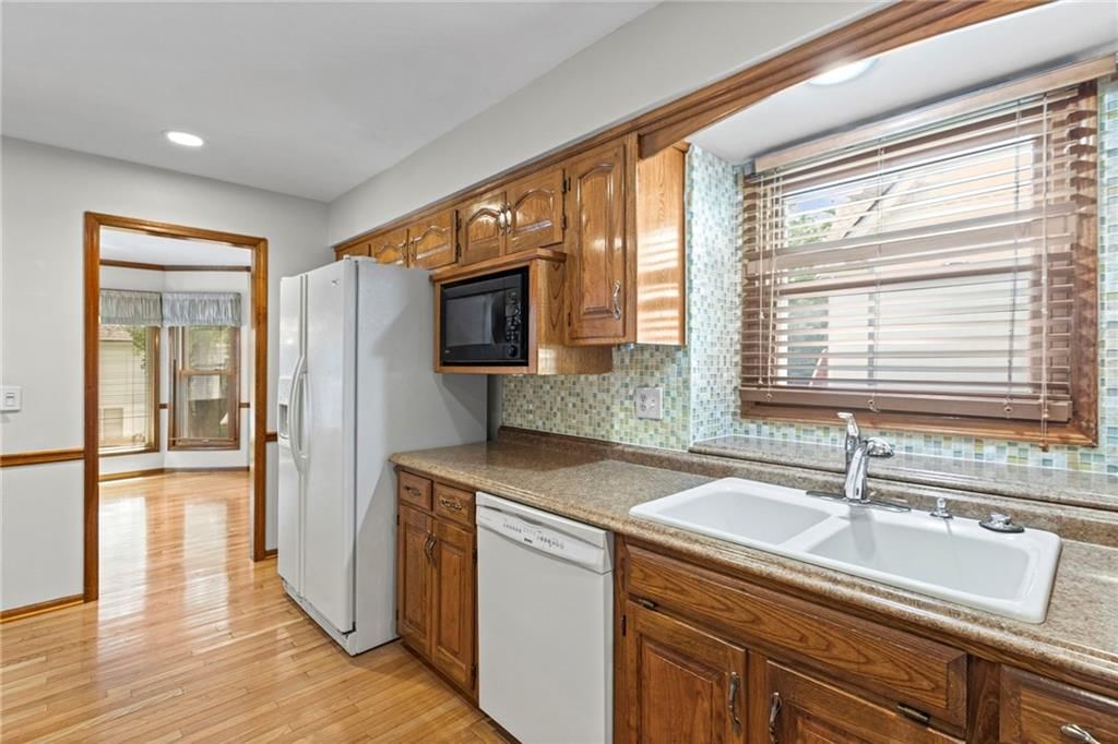 11625 S Penrose Street — photo 12