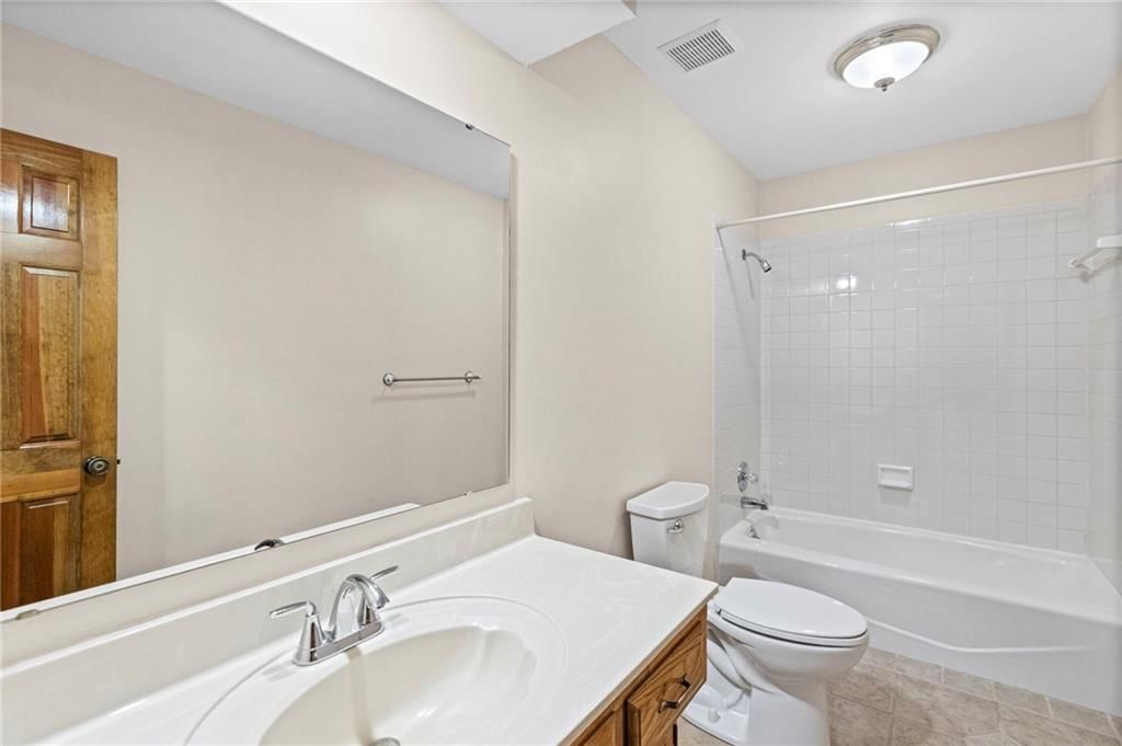 11625 S Penrose Street — photo 15