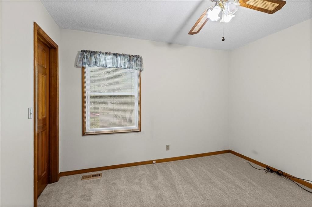 11625 S Penrose Street — photo 17