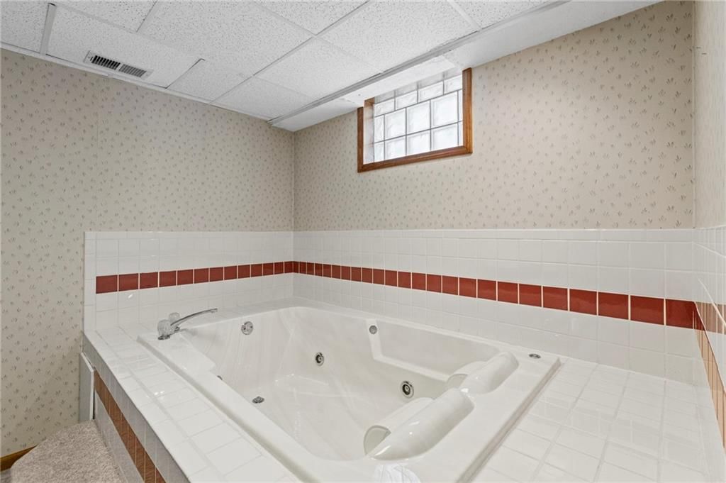 11625 S Penrose Street — photo 32