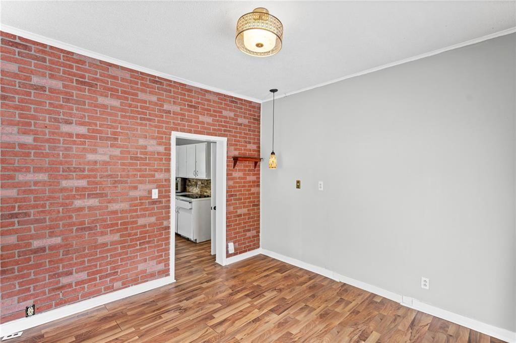 611 N Spring Street — photo 10