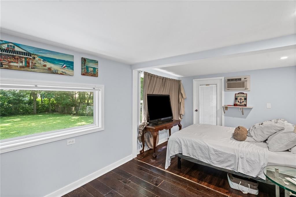 611 N Spring Street — photo 15