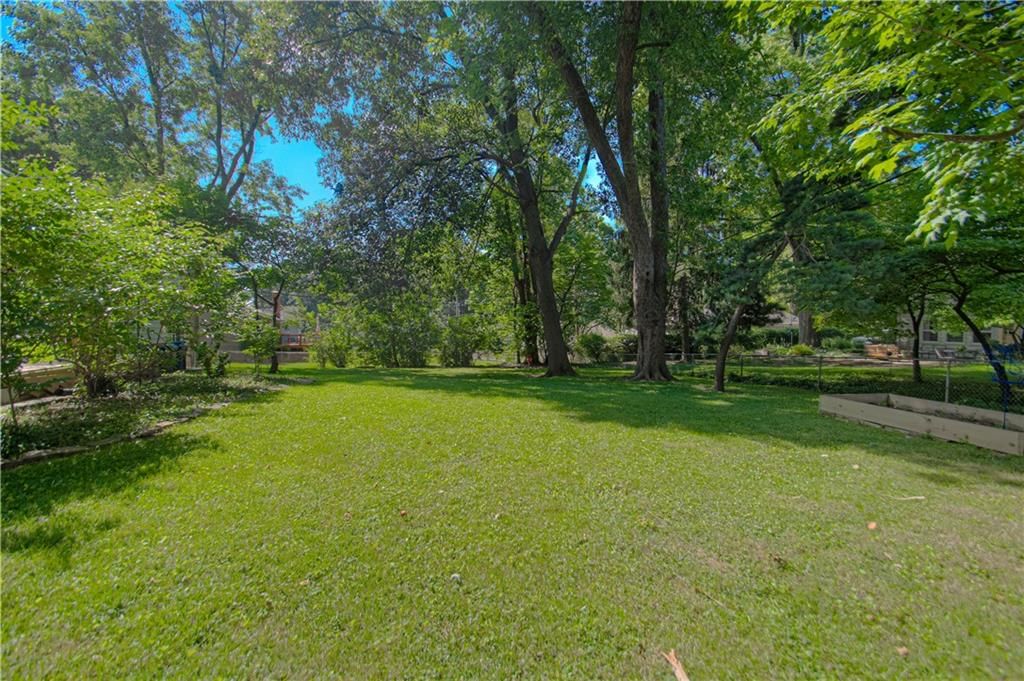 8020 Juniper Street — photo 3