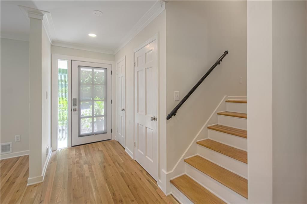 8020 Juniper Street — photo 16