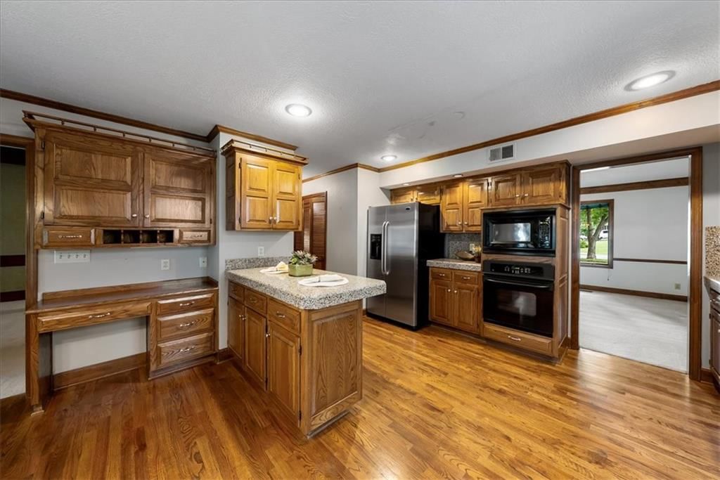 11530 Carter Street — photo 12