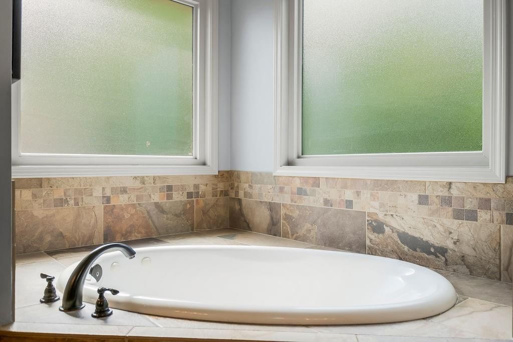 14175 NW 68th Street — photo 20