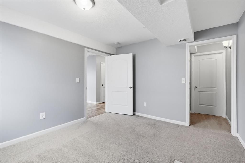 1501 N 6th Street E — photo 30