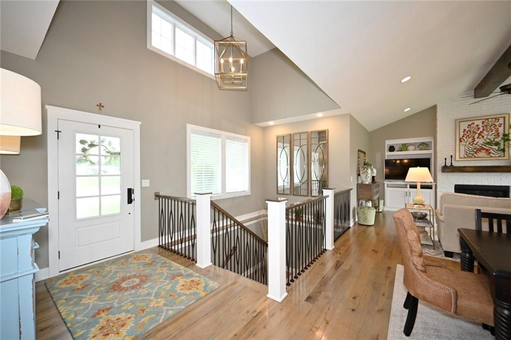 7035 N Ewing Avenue — photo 14