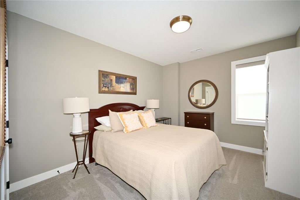 7035 N Ewing Avenue — photo 36