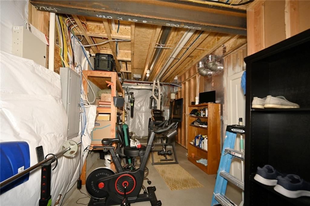 7035 N Ewing Avenue — photo 44