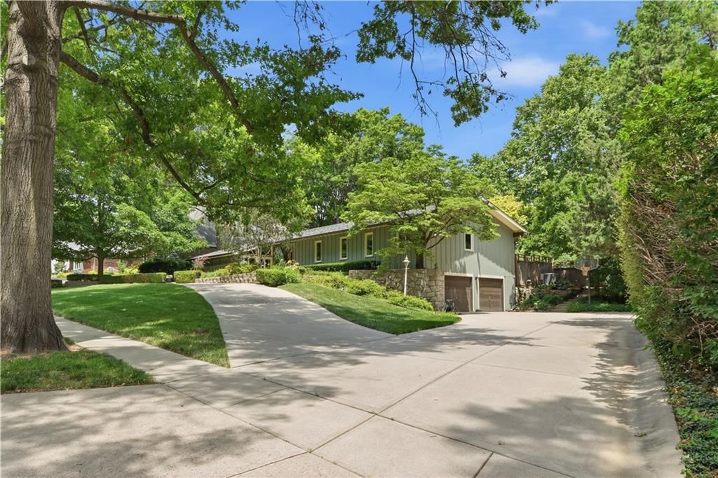 5204 W 83RD Terrace — photo 5