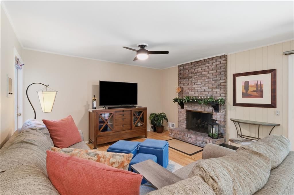 5204 W 83RD Terrace — photo 11