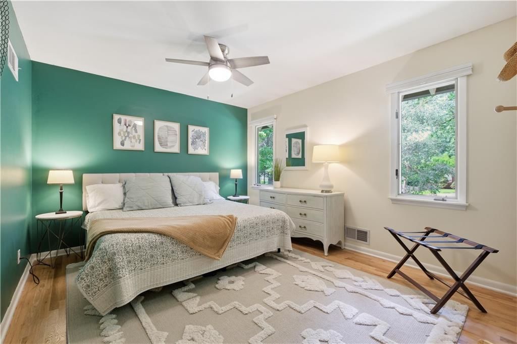 5204 W 83RD Terrace — photo 31
