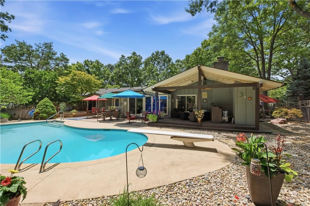 5204 W 83RD Terrace — photo 49