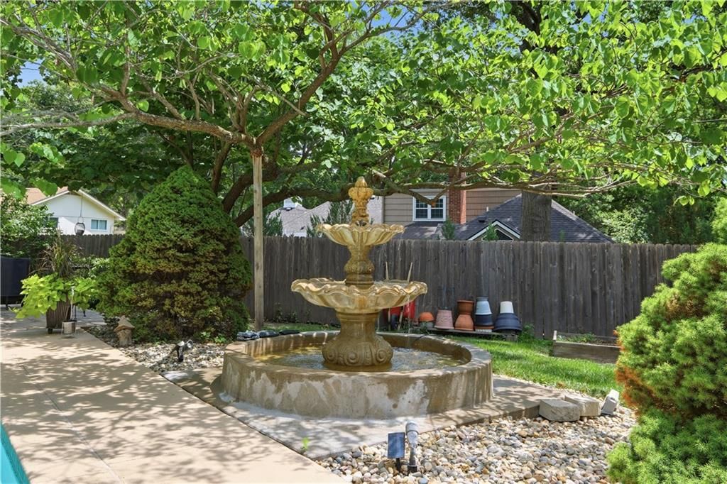 5204 W 83RD Terrace — photo 50