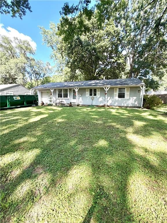 8747 Larsen Street — photo 2