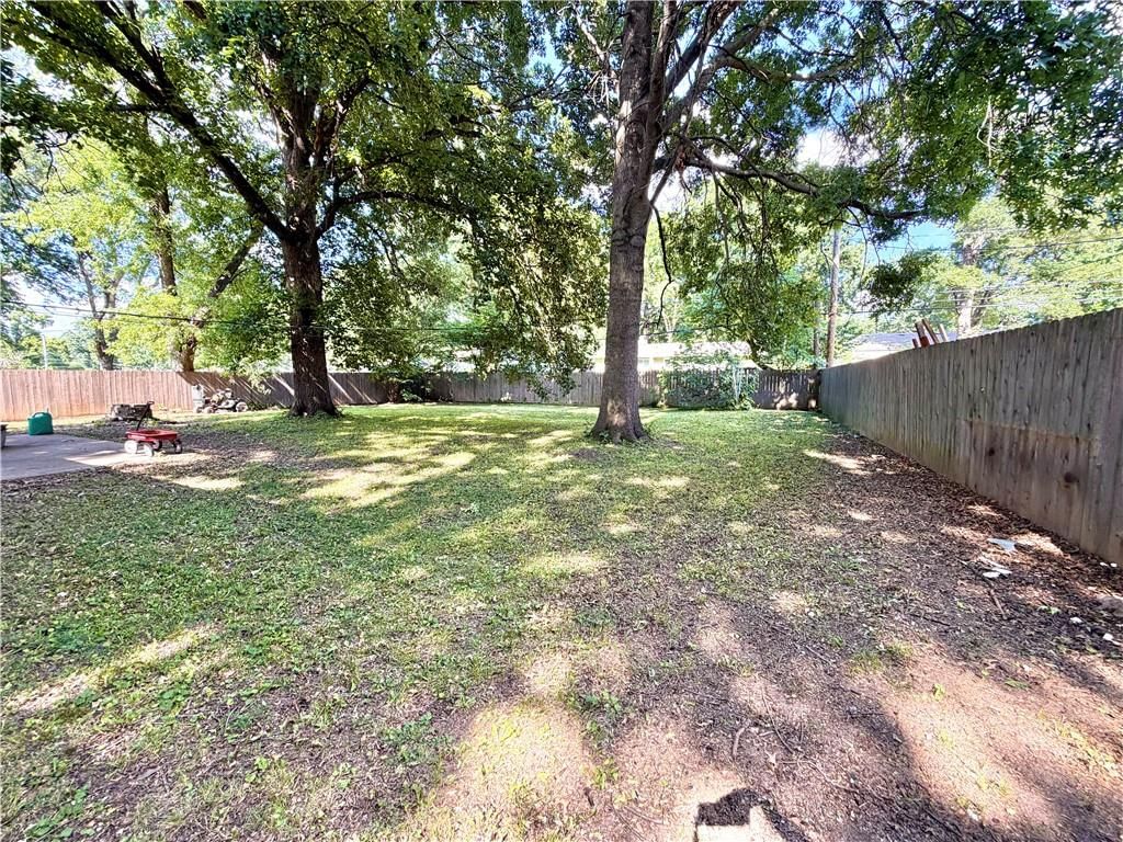 8747 Larsen Street — photo 4