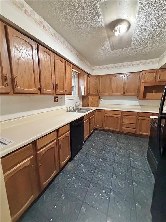 8747 Larsen Street — photo 10