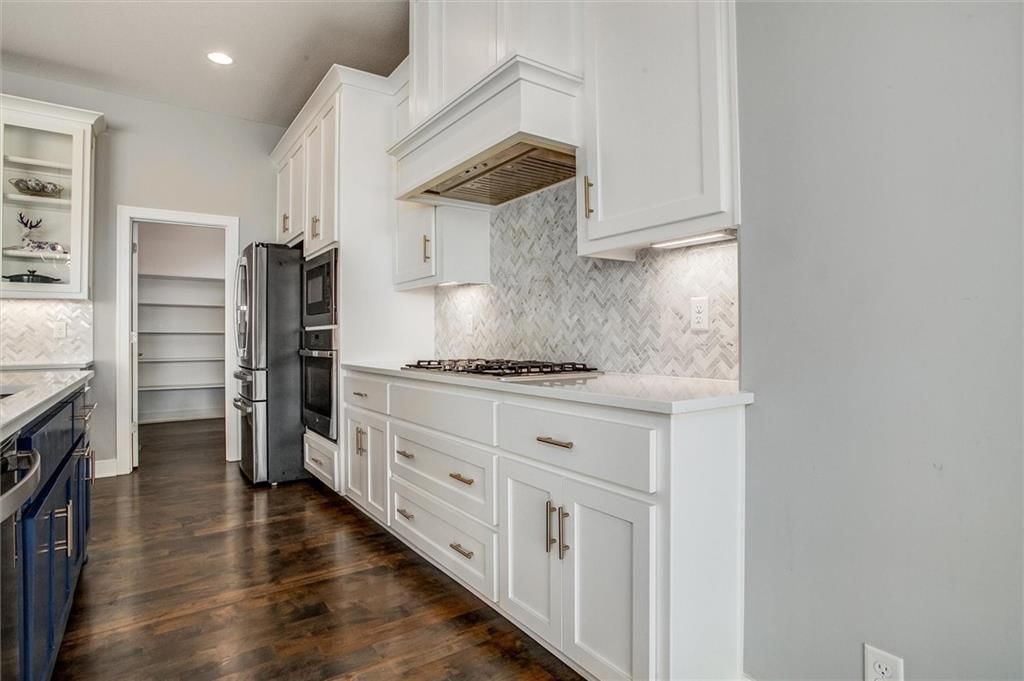 613 SW Brummel Road — photo 5