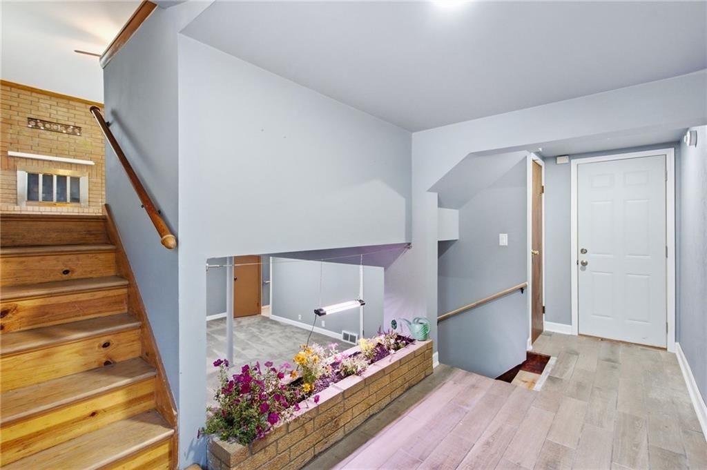 5614 N Tullis Avenue — photo 5
