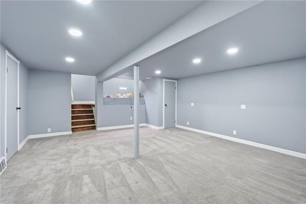 5614 N Tullis Avenue — photo 30
