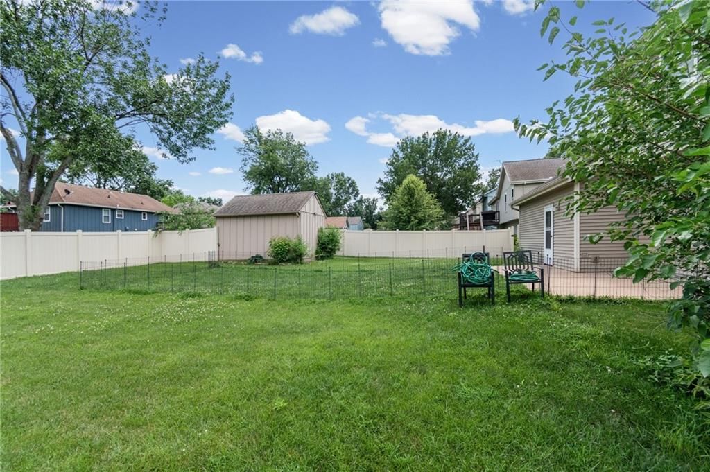 224 S Chambery Drive — photo 28