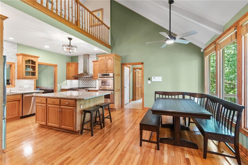 702 Bellerive Court — photo 13