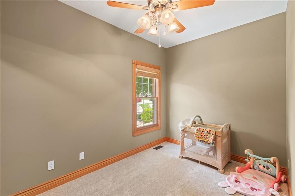 702 Bellerive Court — photo 20