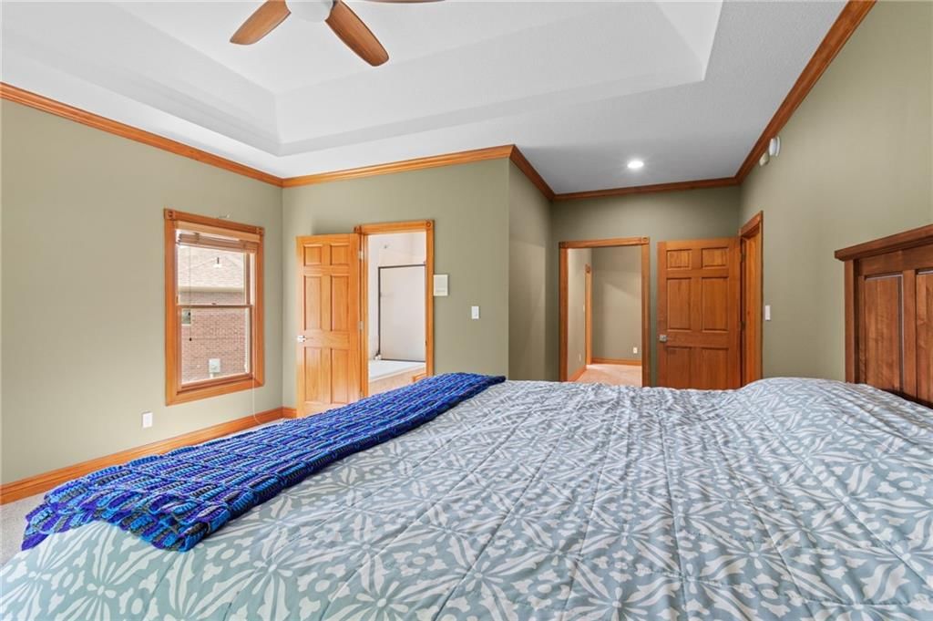 702 Bellerive Court — photo 24
