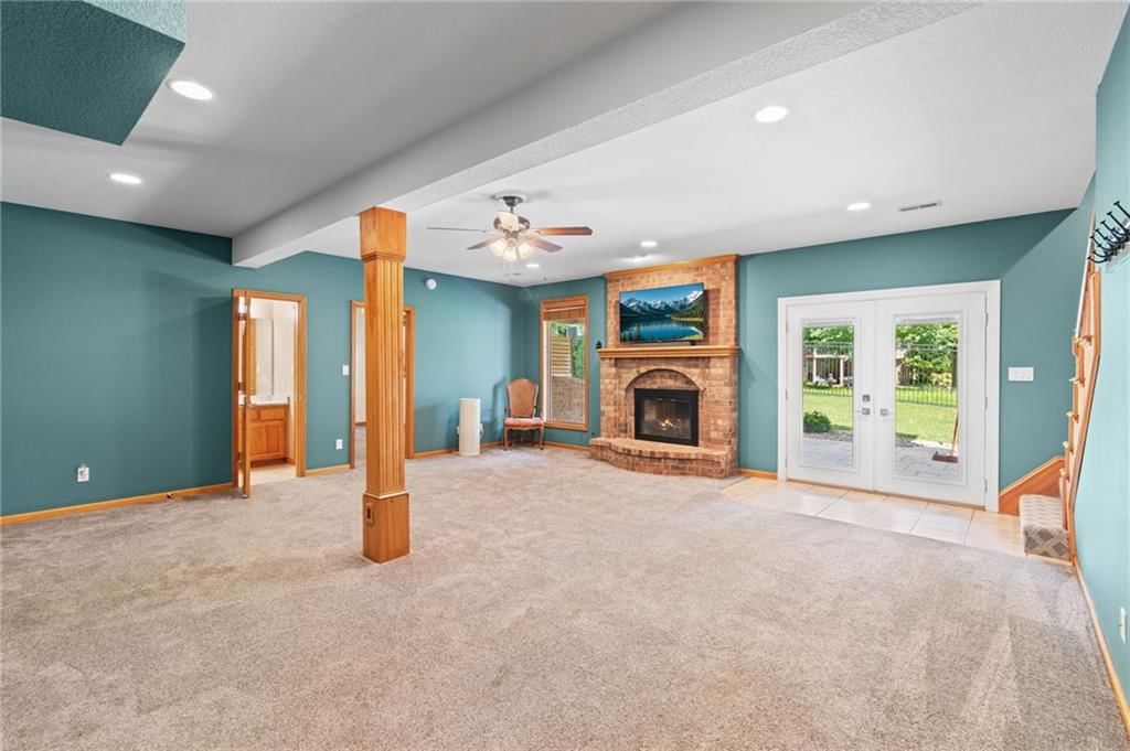702 Bellerive Court — photo 35