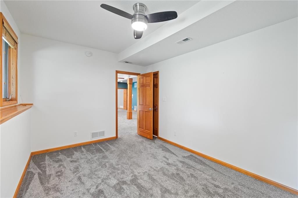 702 Bellerive Court — photo 38