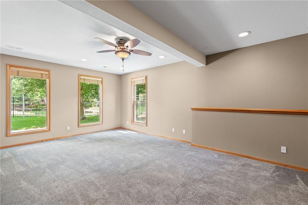702 Bellerive Court — photo 40