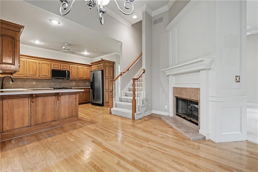 6202 W 128TH Street — photo 16