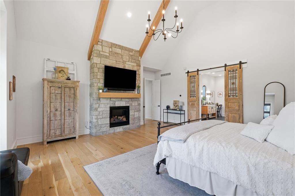 10504 Stonehaus Drive — photo 13