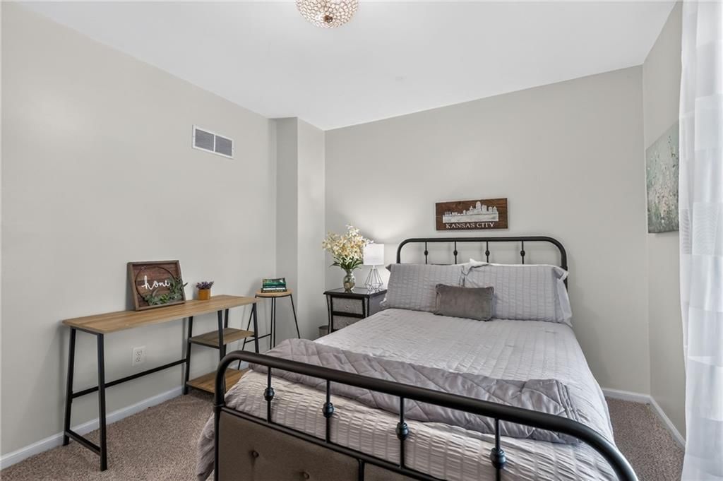 7511 N BROOKLYN Avenue — photo 30