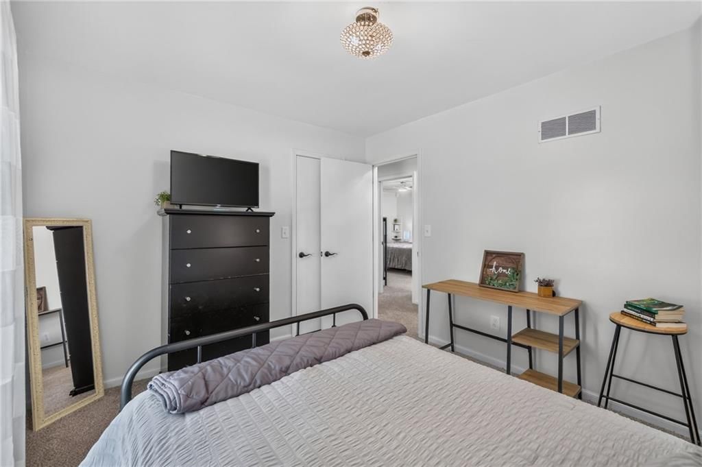 7511 N BROOKLYN Avenue — photo 31