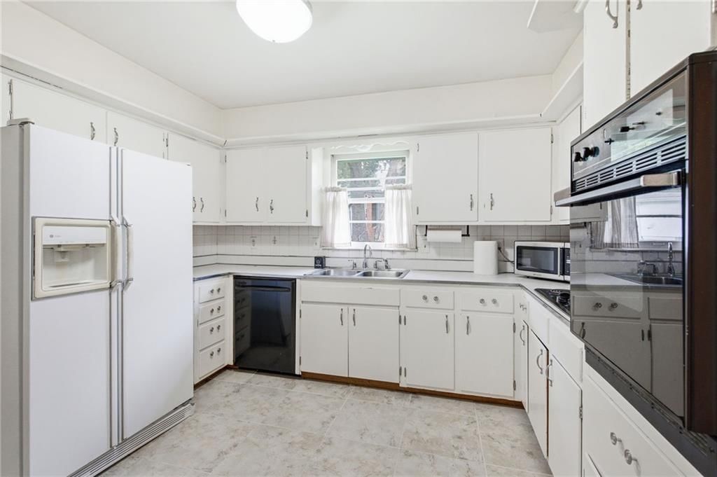 9307 Craig Drive — photo 8