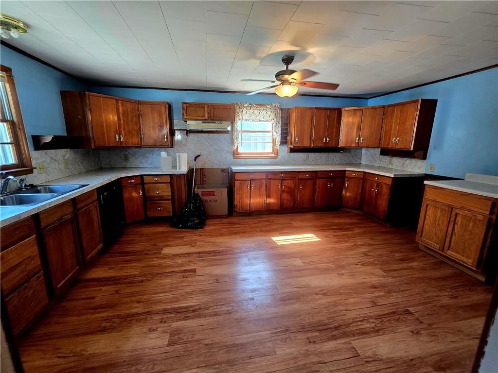 306 N Washington Street — photo 4