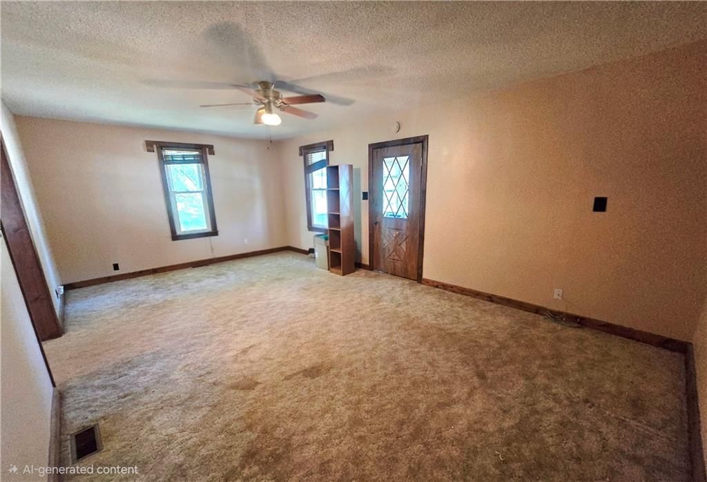 306 N Washington Street — photo 16