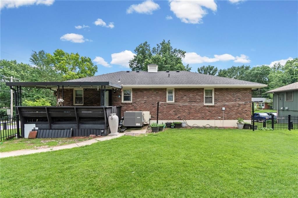 12720 E Silver Lane — photo 36